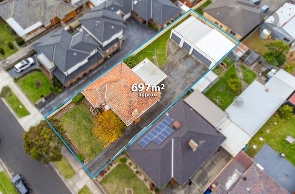 42 Leonard Avenue, Glenroy