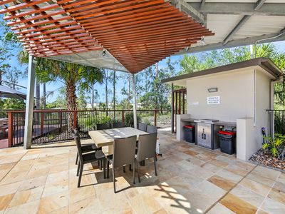15 McAllisters Crescent, Coomera