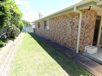 10 Akala Avenue, Forster