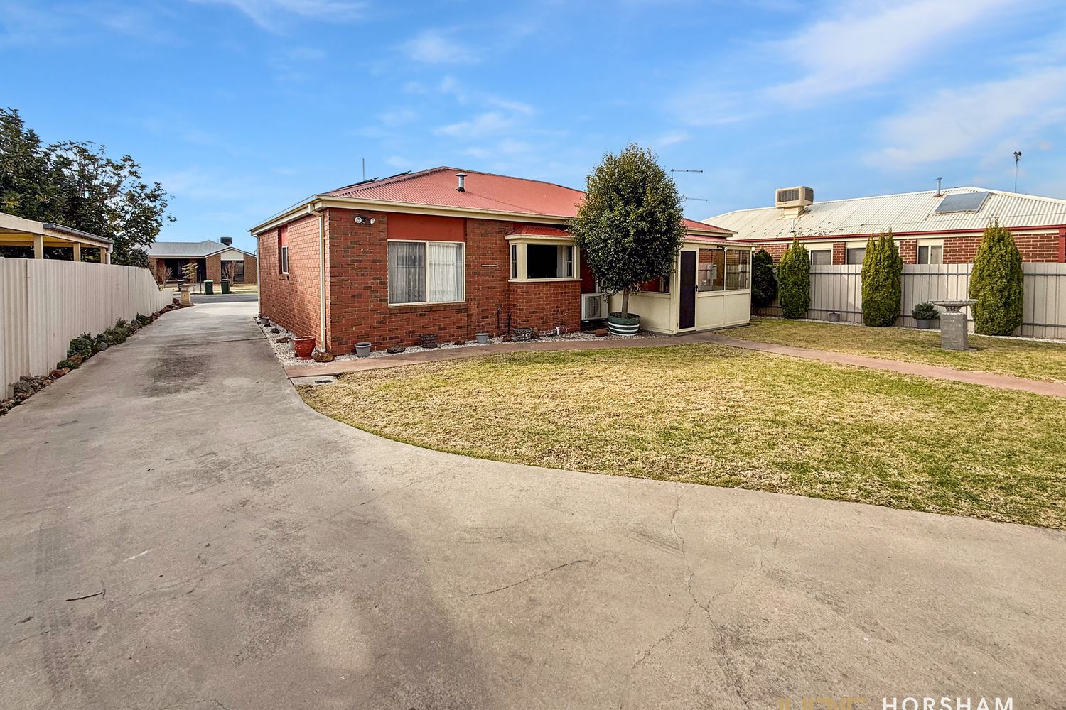 12 Tobruk Street, Horsham