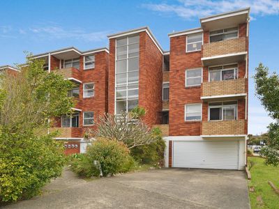 18 / 62 Mascot Drive, Eastlakes