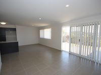 30 / 19 Gumtree Crescent, Upper Coomera