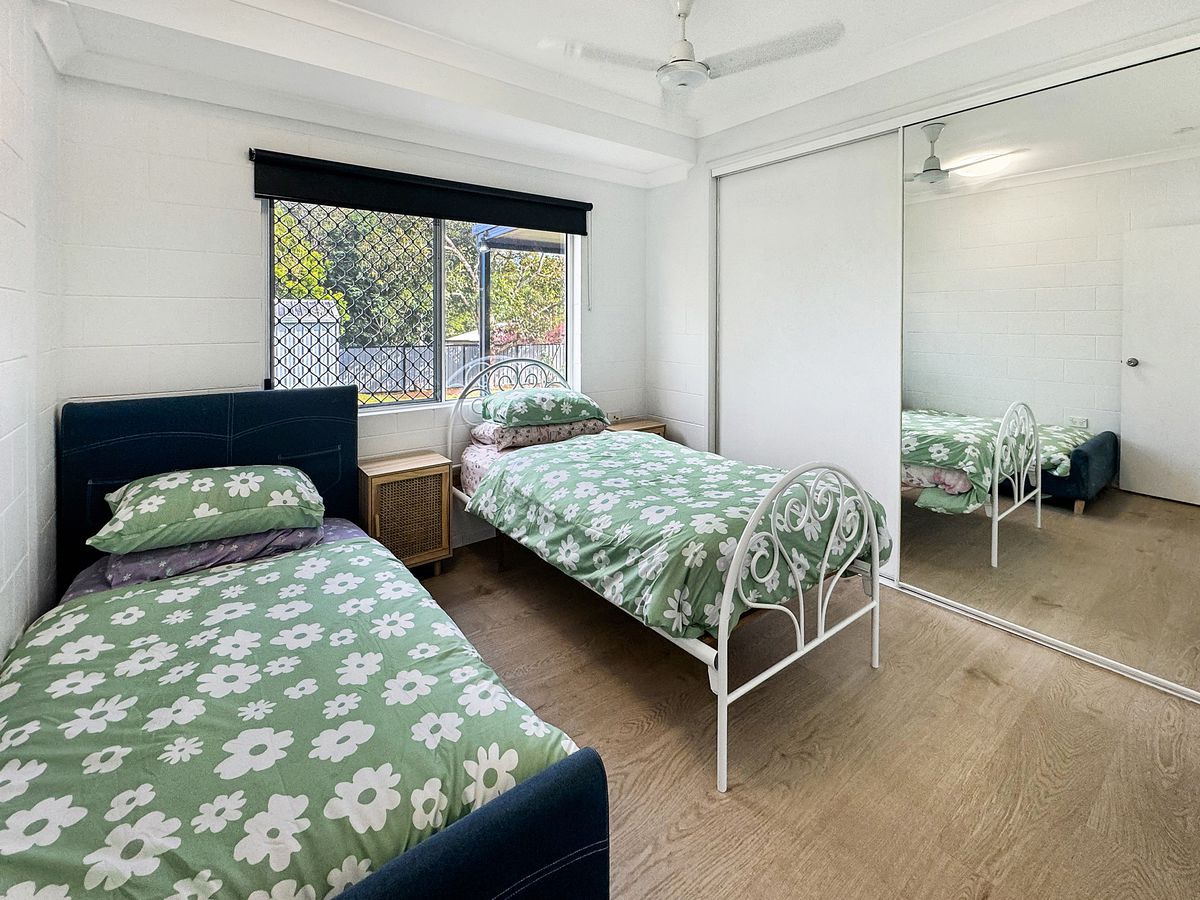31 Danzer Drive, Atherton