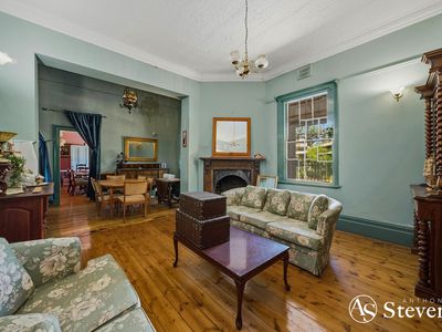 1-3 Bank Street, Avenel