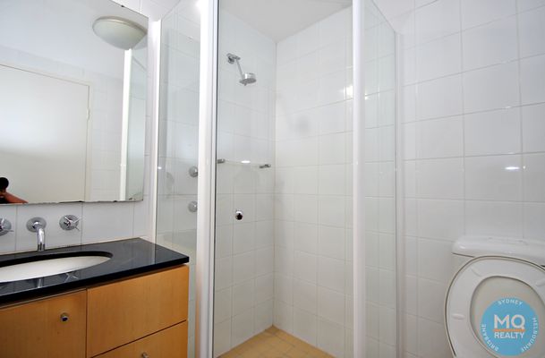 12 / 3 Nurmi Avenue, Newington