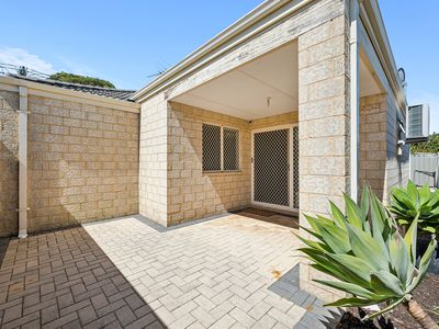 2 / 36 Fifth Road, Armadale