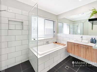 49 Portree Loop, Jimboomba