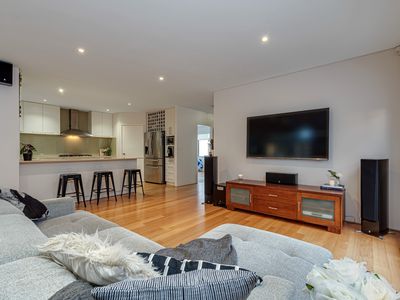 40 Seaside Avenue, Yanchep