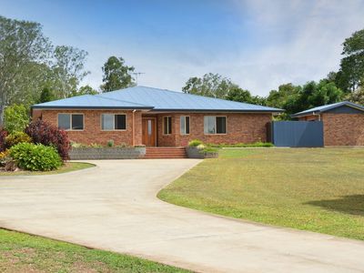 5 Malcolm Road , Tinaroo