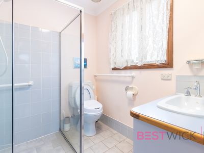 11 Namatjira Crescent, Orange