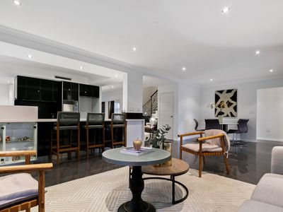 26 Simmonds Parade, Winthrop