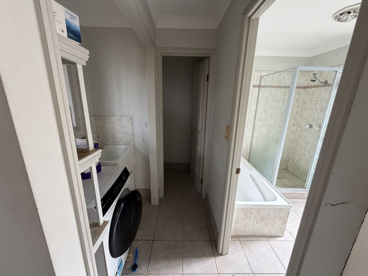 8 Blaxland Place, Forest Lake