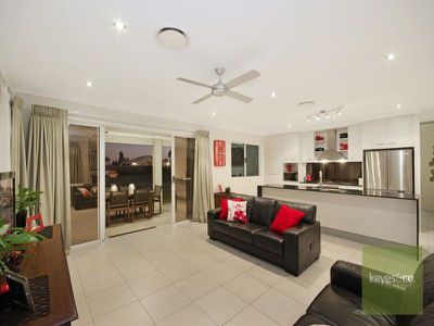 13 Gundabluey Crescent, Mount Low
