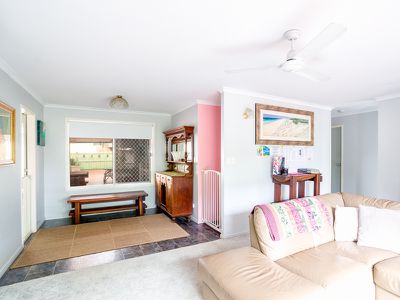 24 Lido Parade, Urangan