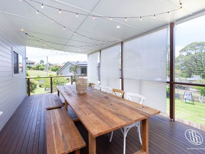 4 Yabbarra Drive, Dalmeny
