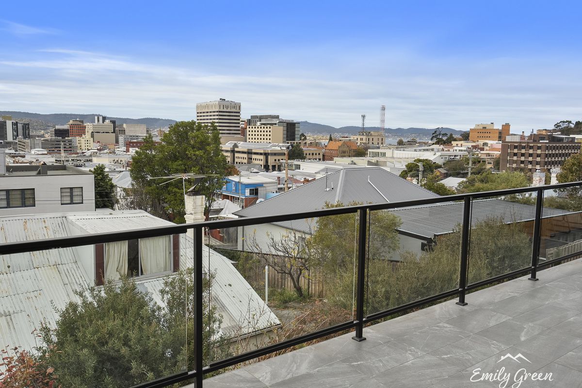 1 / 72A Molle Street, Hobart