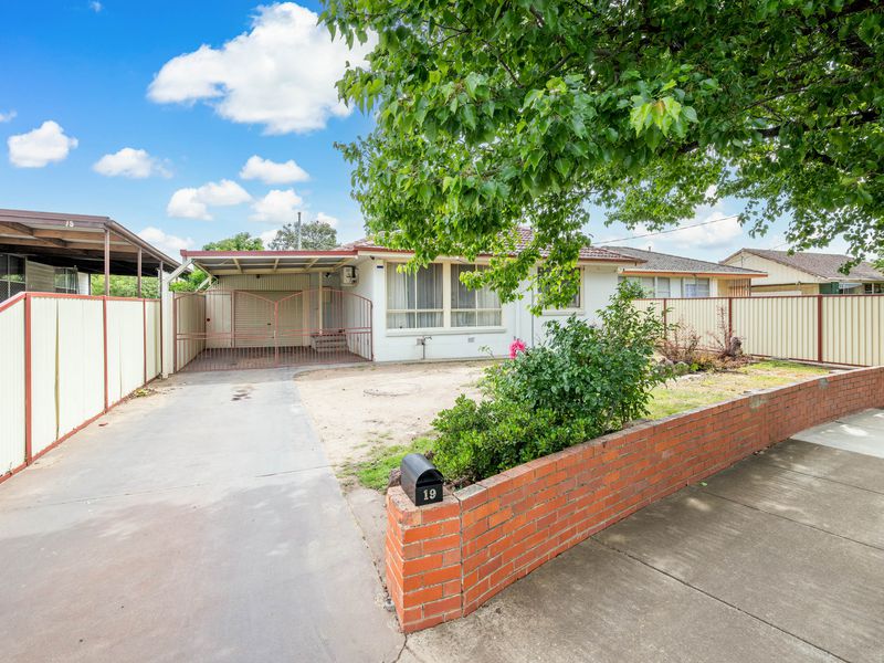 19 Ashton Road, Shepparton
