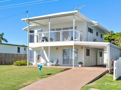 34 Cathne Street, Cooee Bay