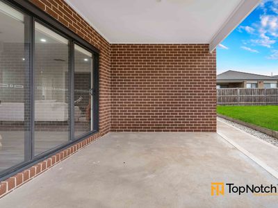 3 Abbey Road, Beveridge