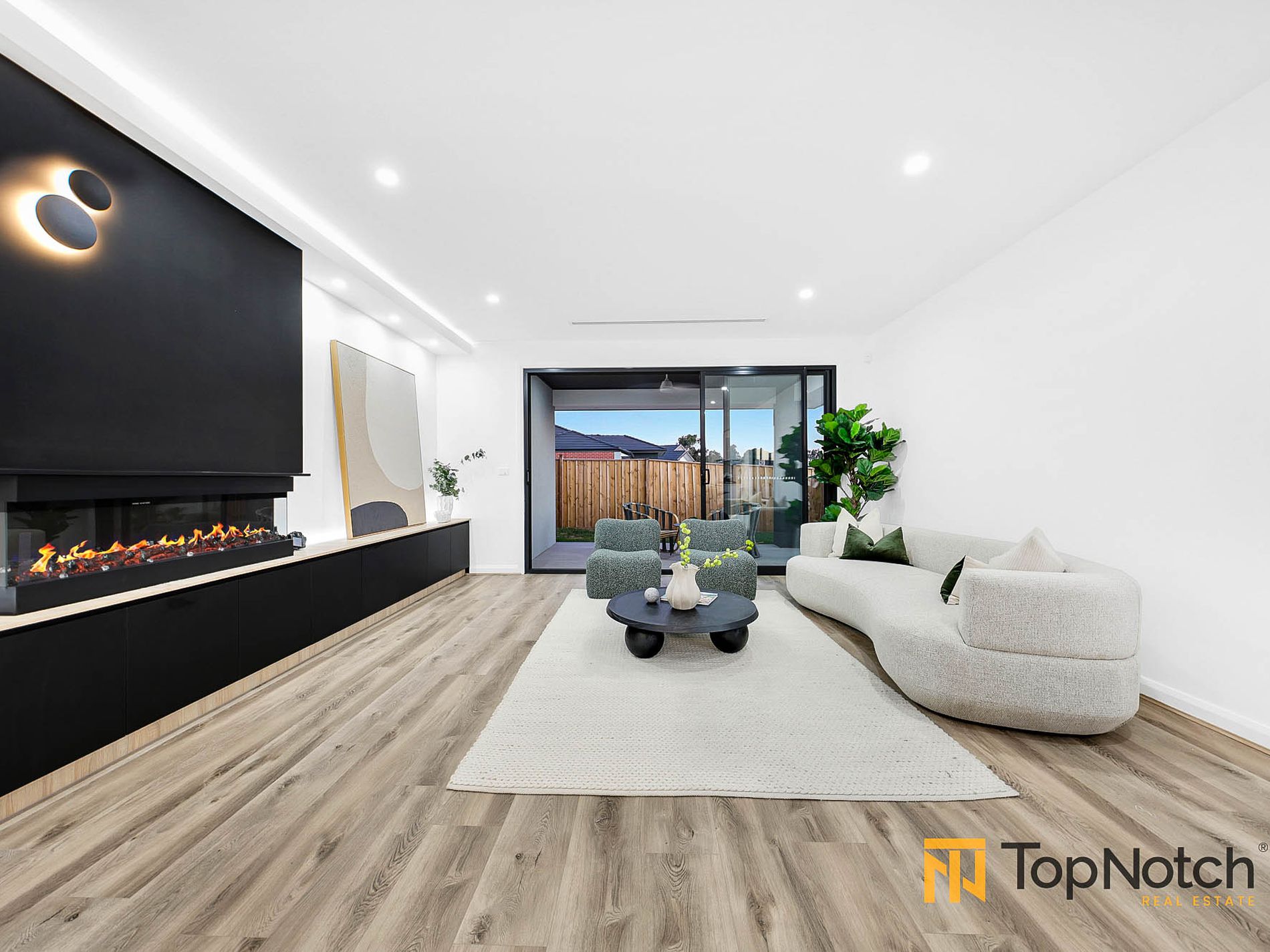 17 Spire Crescent, Beveridge
