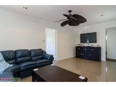 1 Ferntree Court, Noosaville