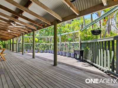 22 Senor Avenue, Urangan
