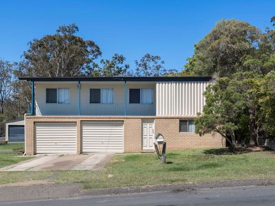 106 Naomai Street, Blackstone