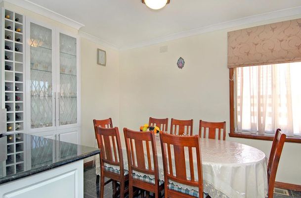 64 Lincoln Drive, Thomastown