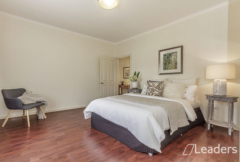 1 / 159 Blackburn Road, Mount Waverley