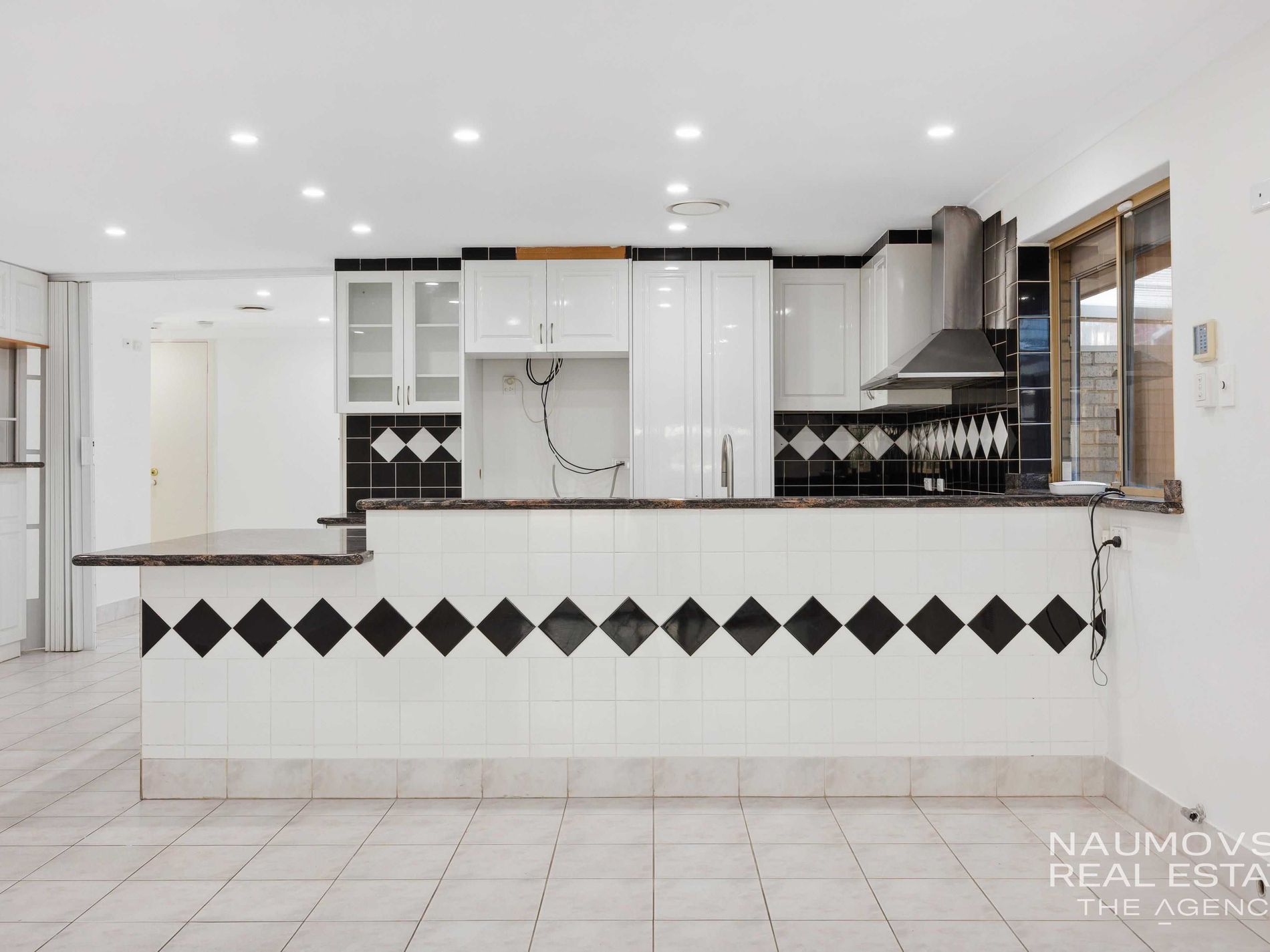 350 Oxford Street, Leederville