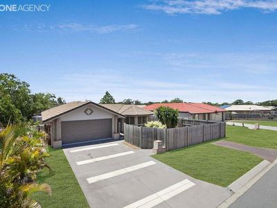 27 Topaz Circuit, Urangan