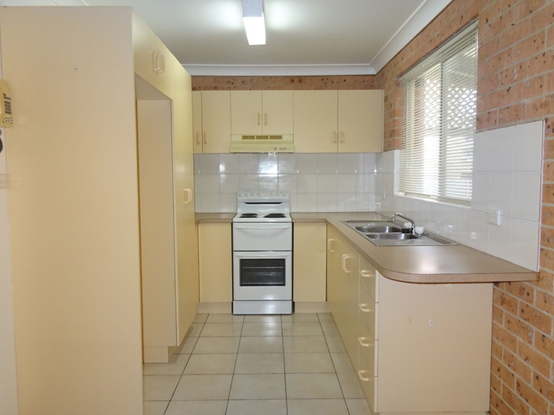 2 / 21 Town Street, Shellharbour