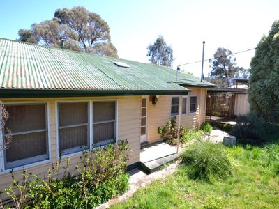 7 Bogong Avenue, Mount Beauty