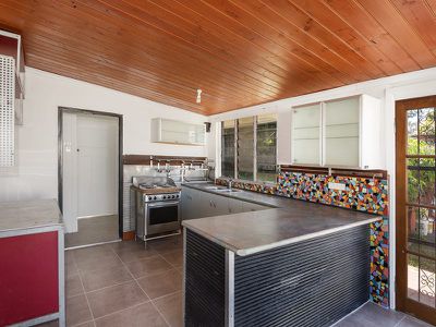 2 Crocus St, Inala