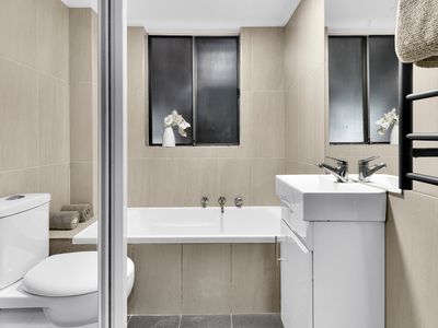 51 / 500 Elizabeth Street, Surry Hills