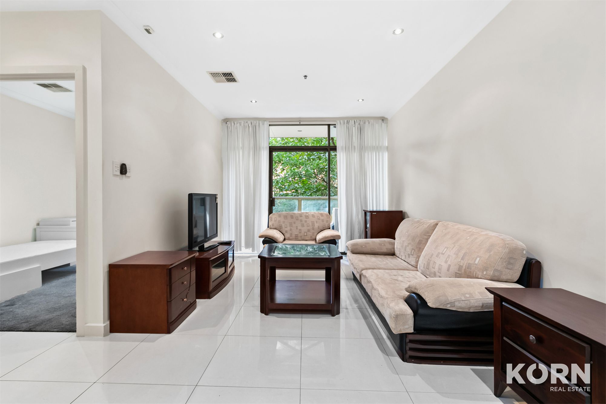 304 / 39 Grenfell Street, Adelaide
