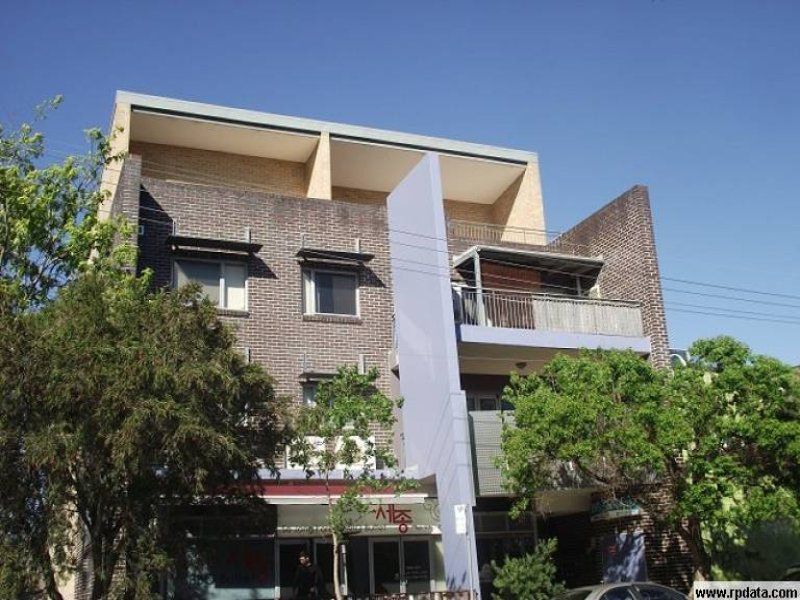 3 / 8 London Street, Campsie