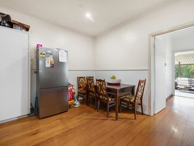 18 Buckley Street, Sale