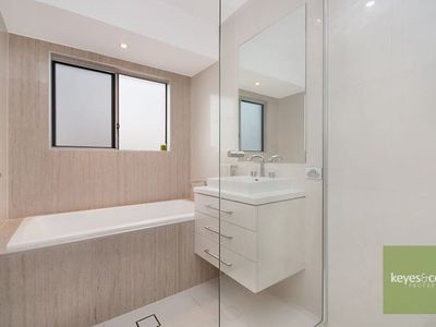 38 Ashmore Crescent, Burdell
