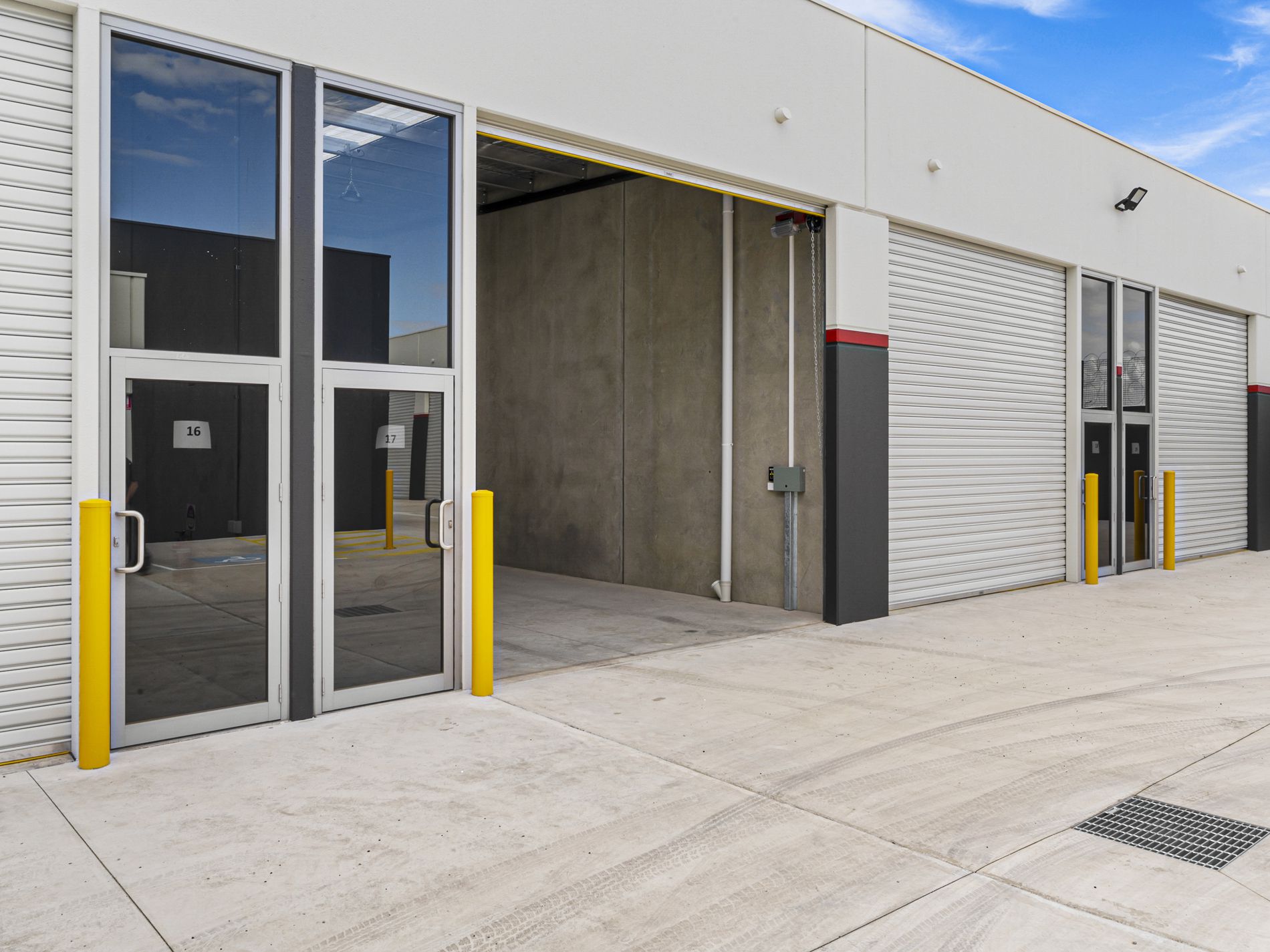 23-25 Jordan Close, Altona