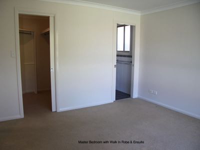 5 Robina Grove, Forster