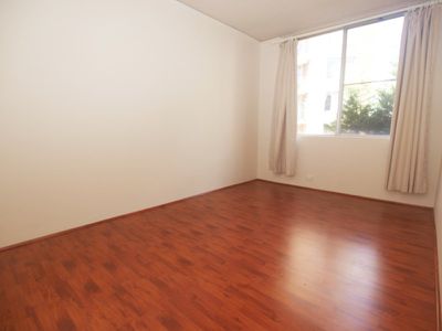 5 / 4 Bortfield Drive, Chiswick