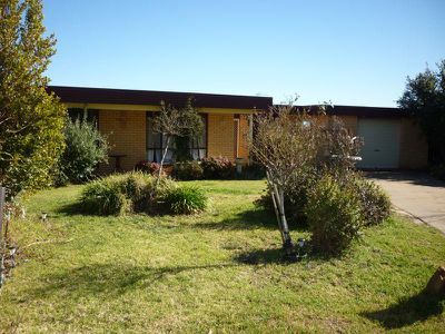 10 Mulga Court, Dubbo