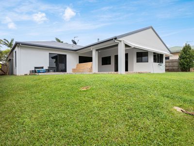 19 Jannina Drive, Atherton