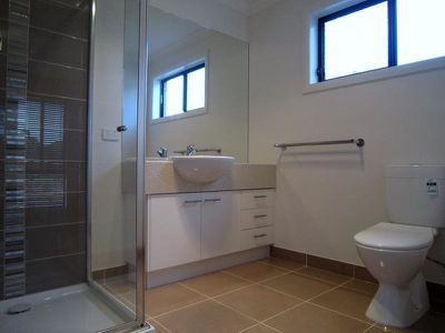 Lot 2 Leslie Street, Marong