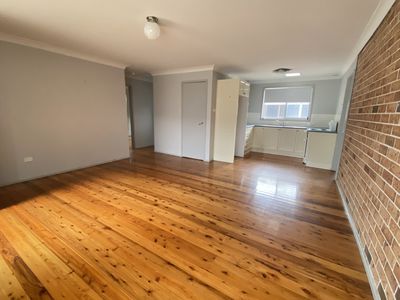 1 / 7 Central Avenue, Oak Flats