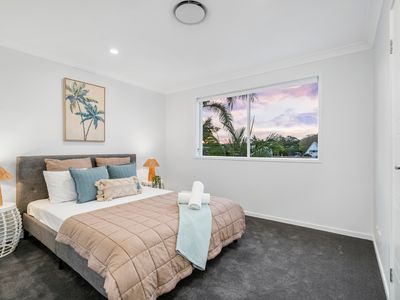 19 Summerland Ky, Broadbeach Waters