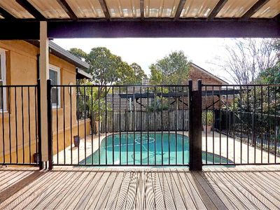 82 Stoney Creek Rd, Beverly Hills