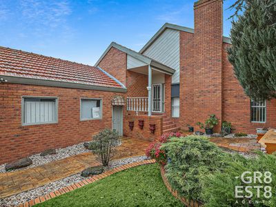 5 Shawnee Court, Narre Warren