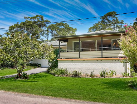 Magic at MacMasters Beach - Your Lagoon Sanctuary 